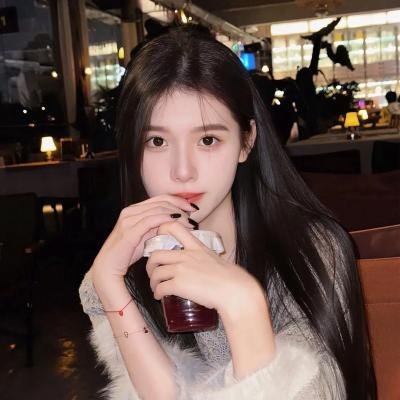 笼子里的女人